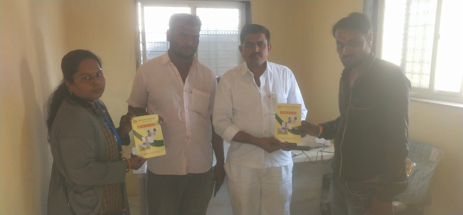 आरोग्य तपासणी व फॅमिली हेल्थ कार्ड शिबीर फोटो 88